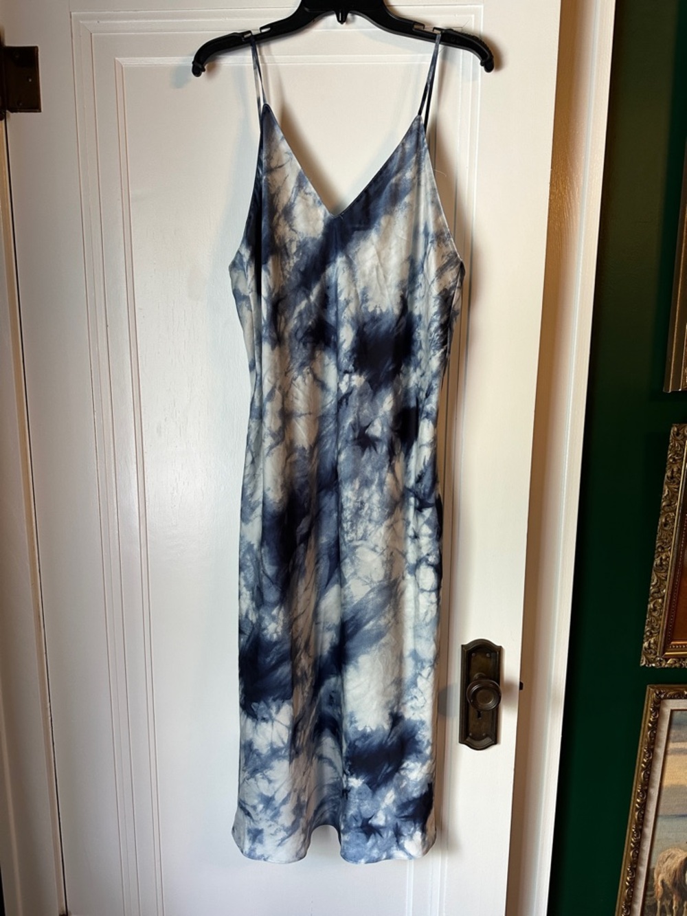 Natori Navy and White Tie-Dye Slip Dress